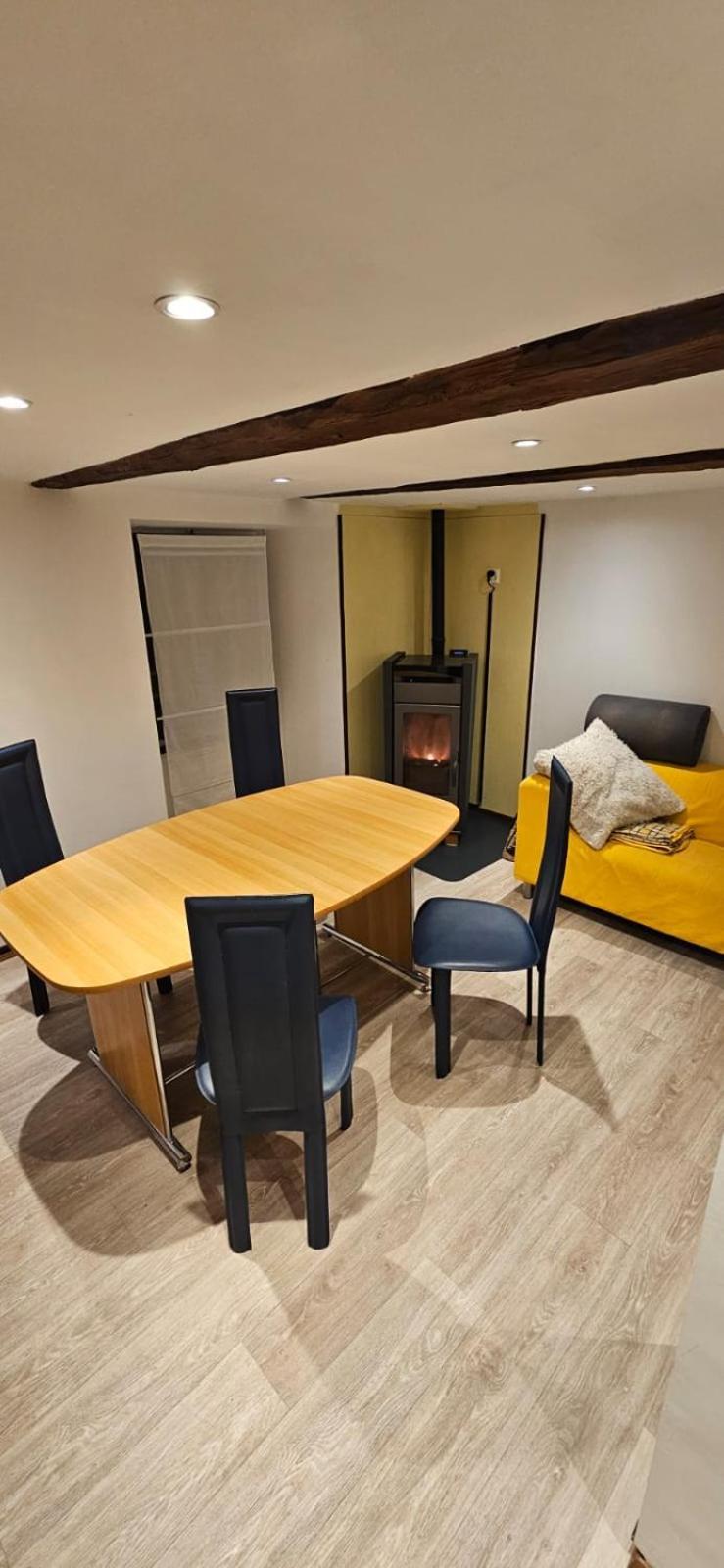 Airolo With Private Parking Apartment Ngoại thất bức ảnh